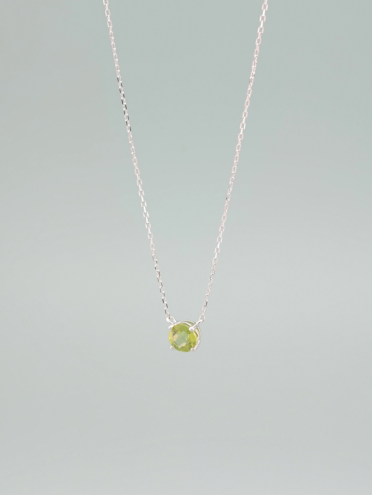 Natural Peridot 4-Prong Solitaire Pendant Necklace S925