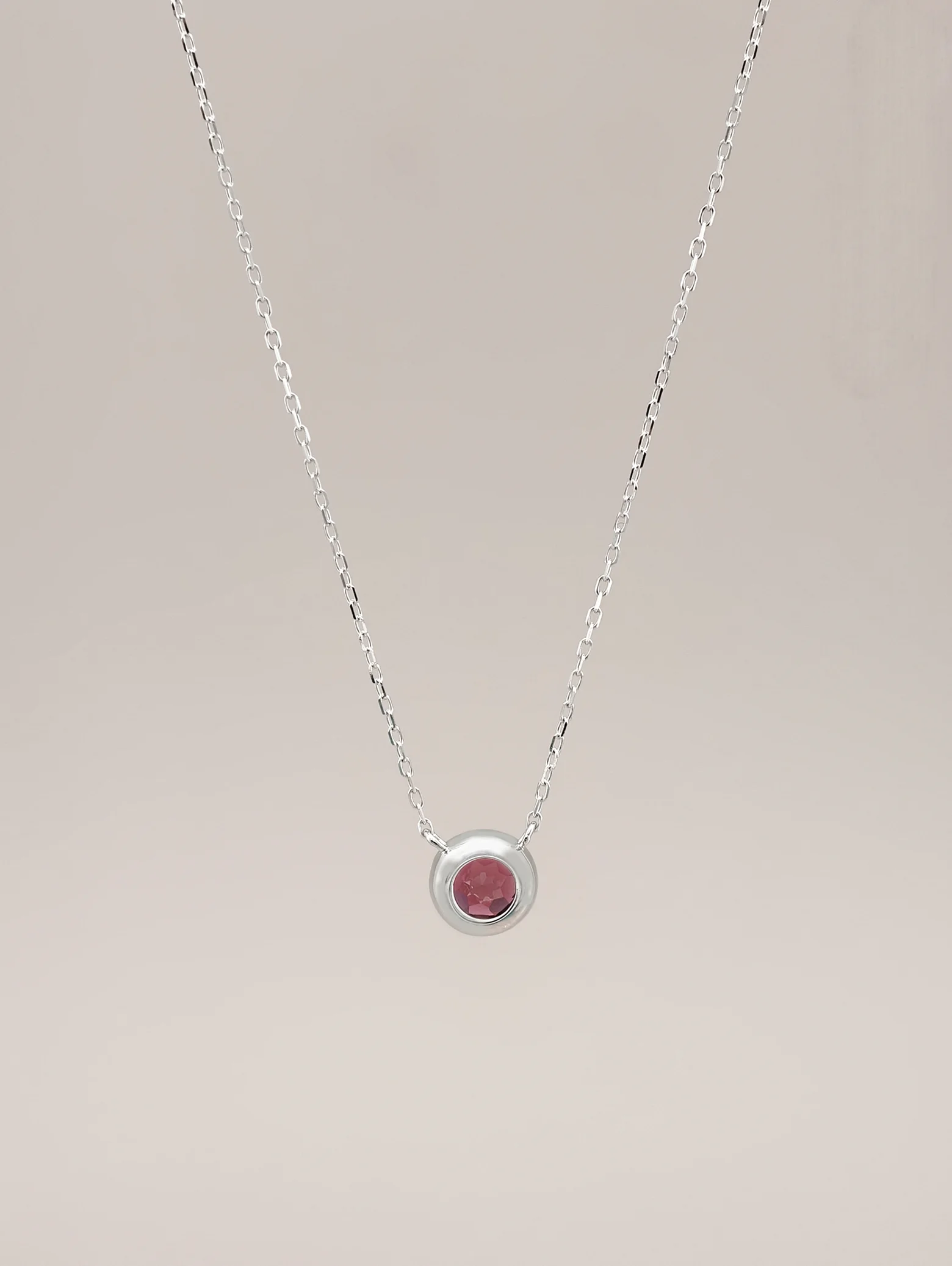 Natural Pyrope Garnet Bezel Solitaire Pendant Necklace S925