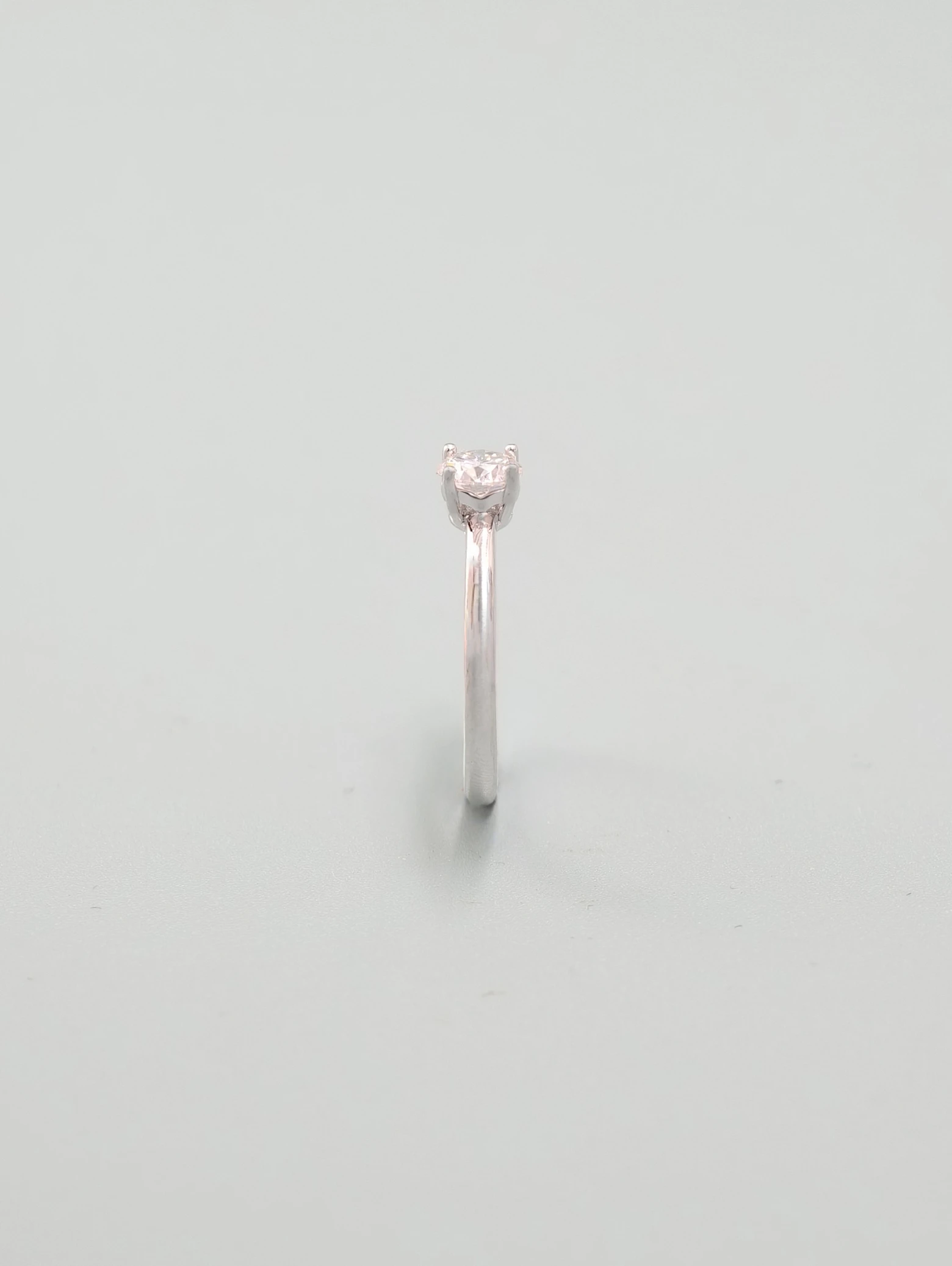Anillo Solitario Moissanita Redonda 5 mm 4 Garras Plata 925