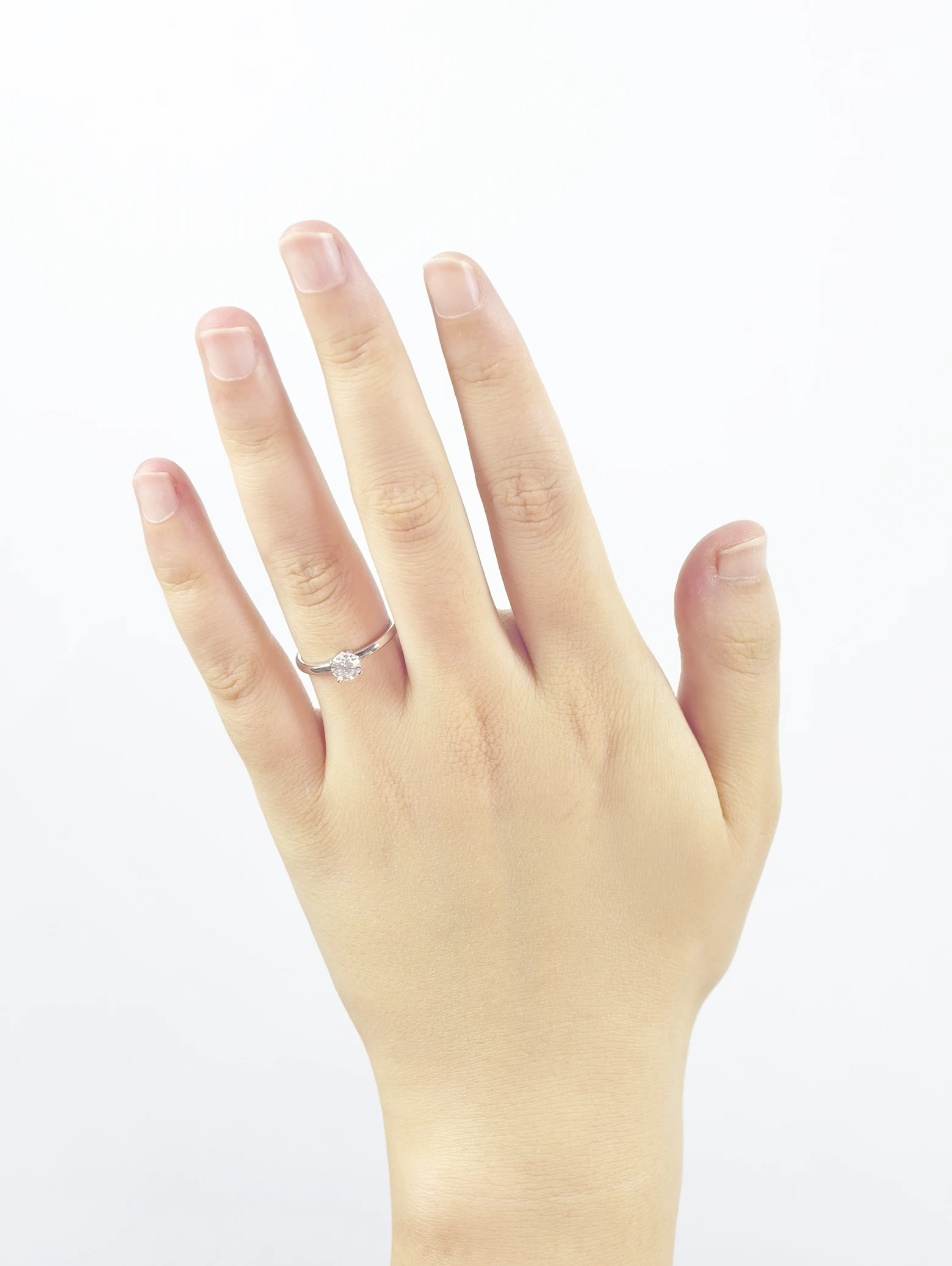 Anillo Solitario Moissanita Redonda 5 mm 4 Garras Plata 925