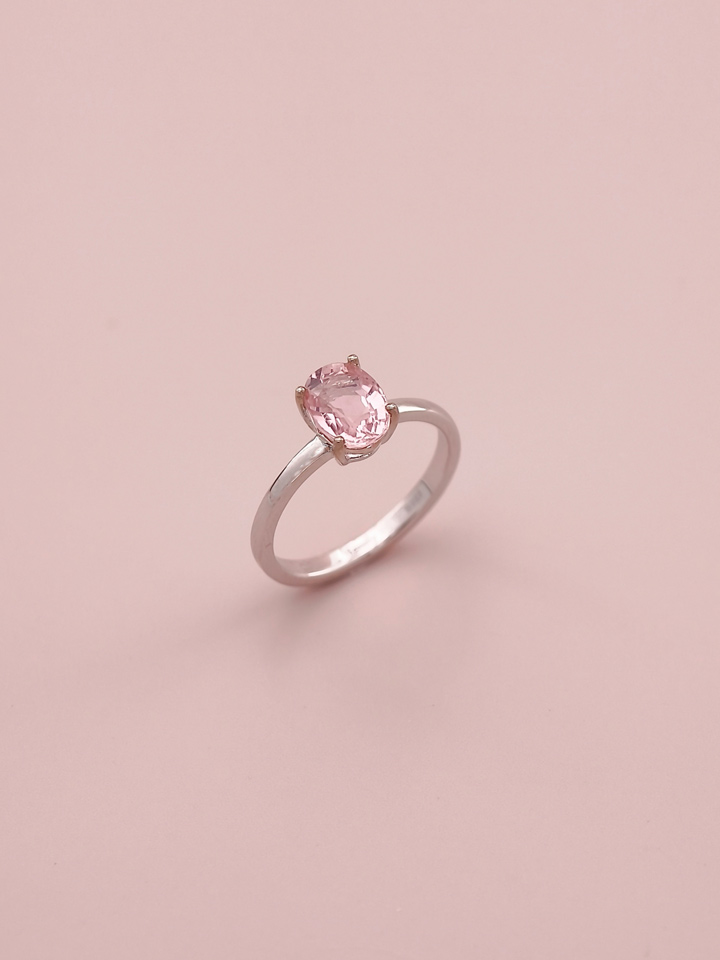 Anillo Solitario Turmalina Rosa Natural Ovalada 6 x 8 mm 4 Garras Plata 925