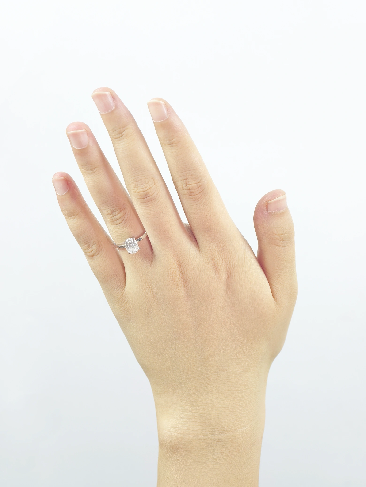 Moissanite 6x8mm Oval Solitaire 4-Prong Ring S925