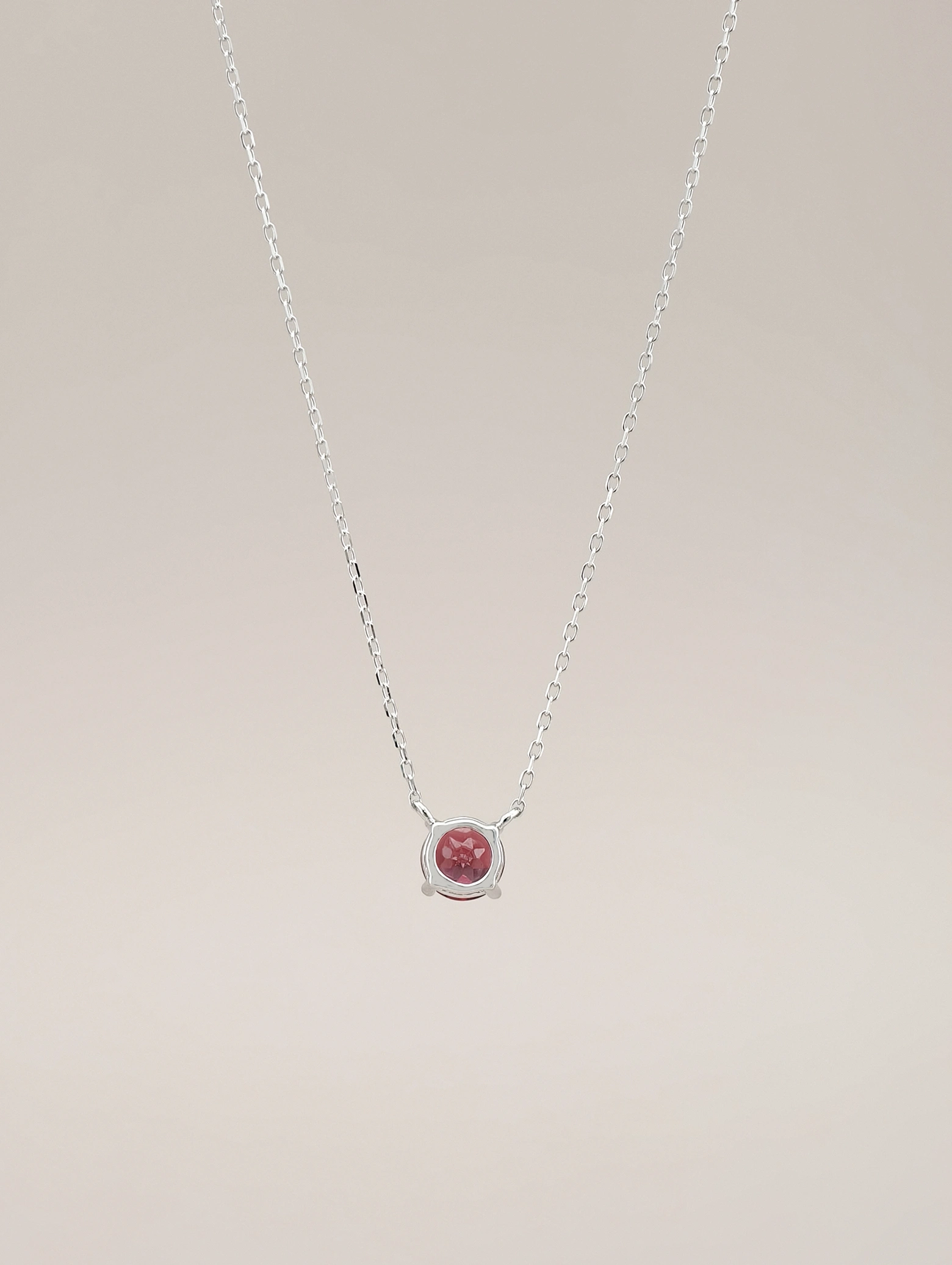 Natural Pyrope Garnet 4-Prong Solitaire Pendant Necklace S925
