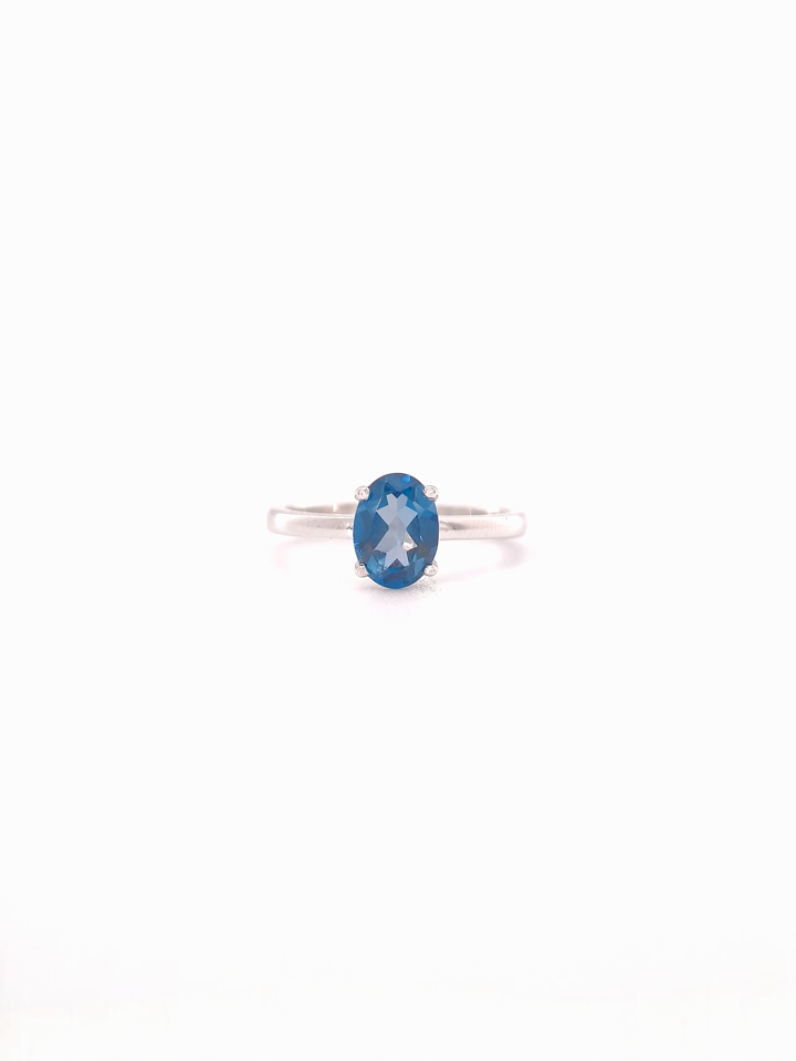 Natural London Blue Topaz 6x8mm Oval Solitaire 4-Prong Ring S925
