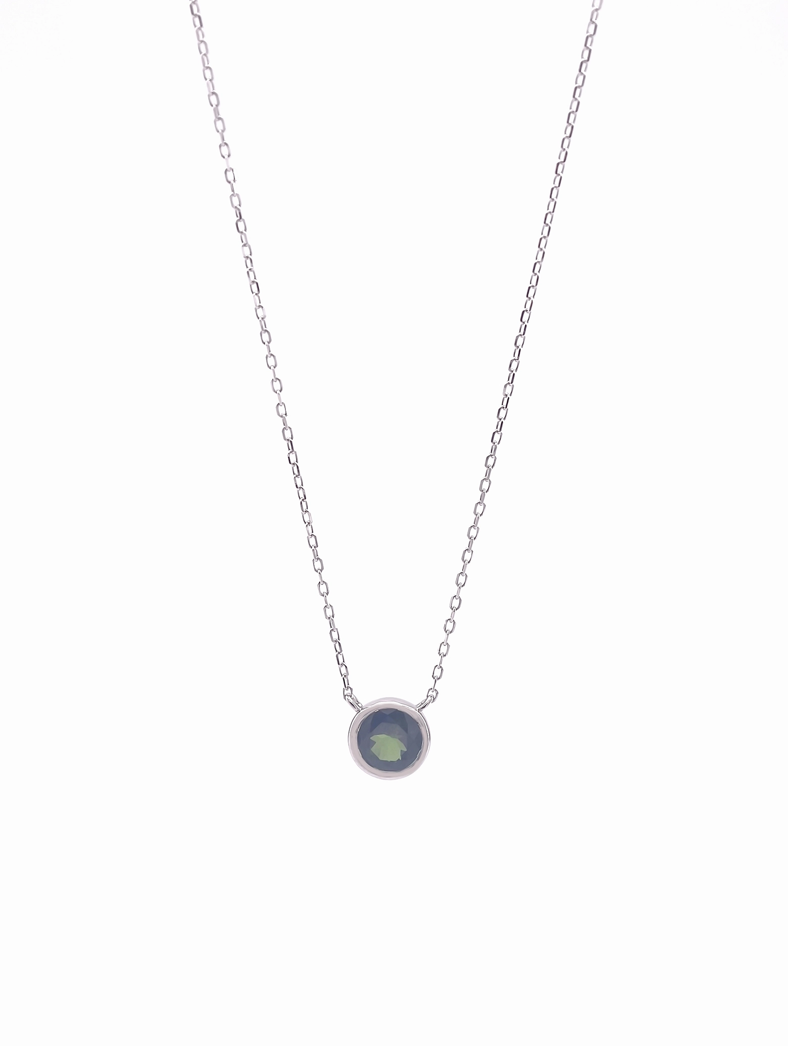 Natural Green Tourmaline Bezel Solitaire Pendant Necklace S925