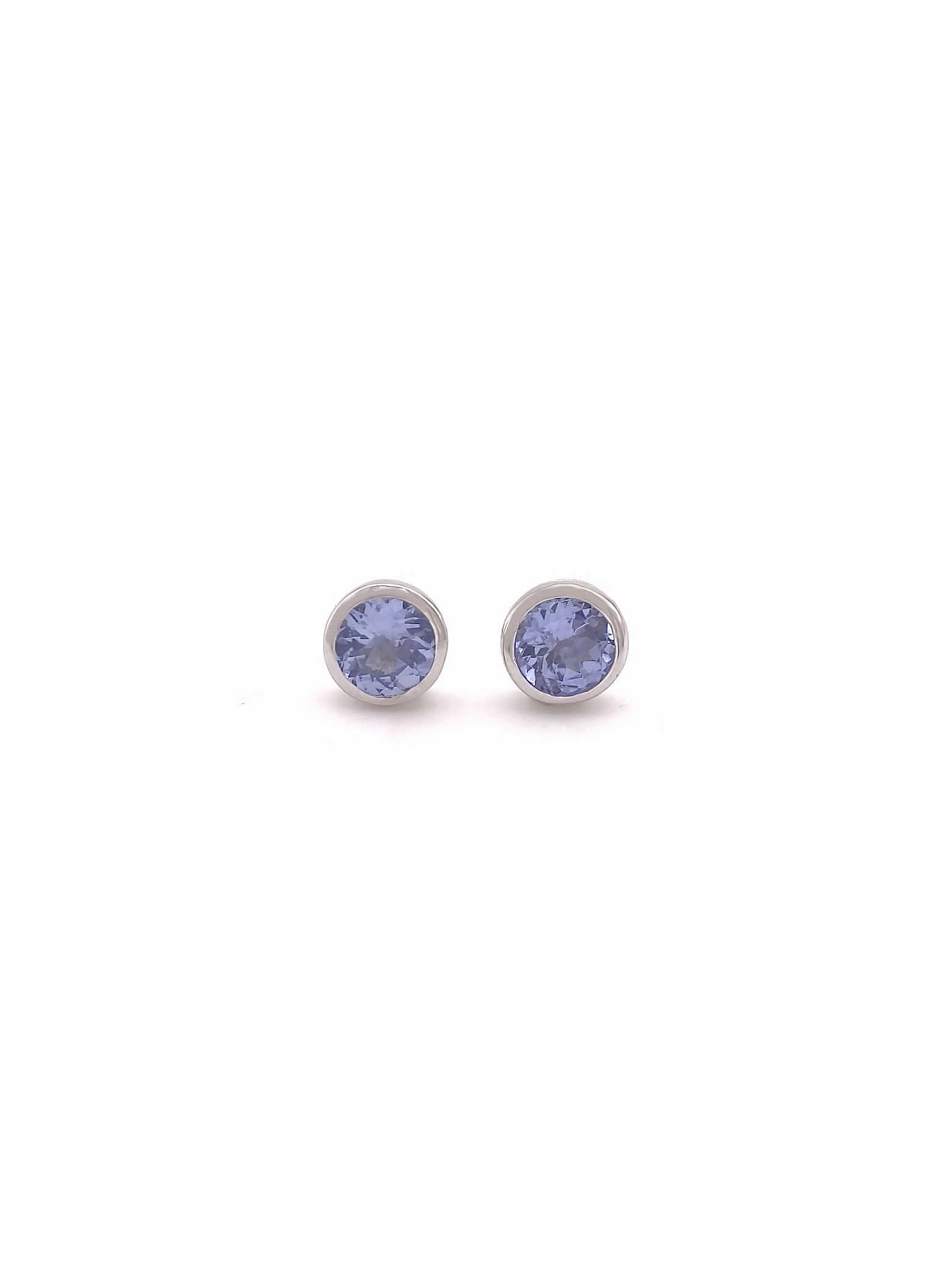 Natural Tanzanite Bezel Set Solitaire S925 Stud Earrings