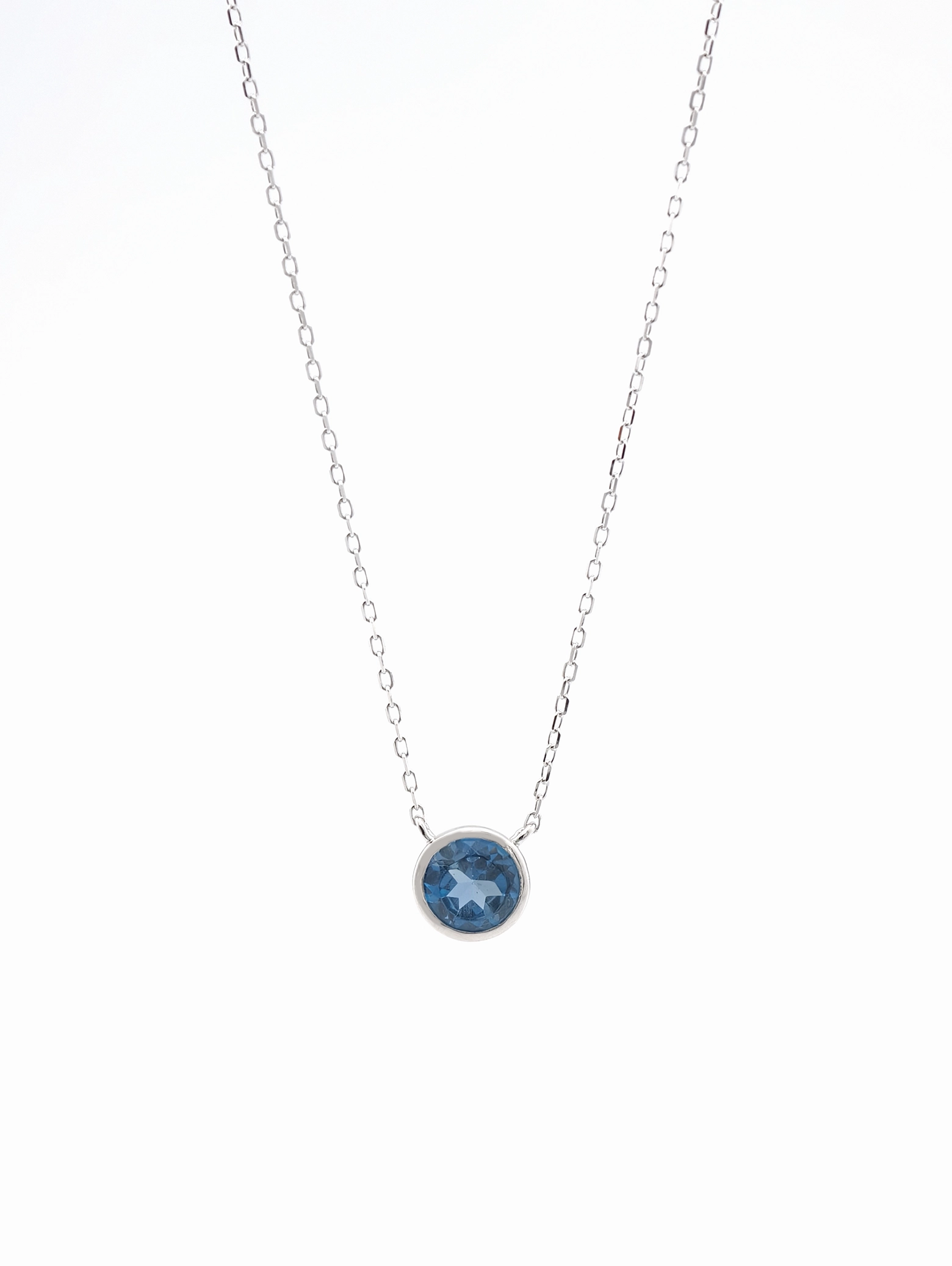 Natural London Blue Topaz Bezel Solitaire Pendant Necklace S925
