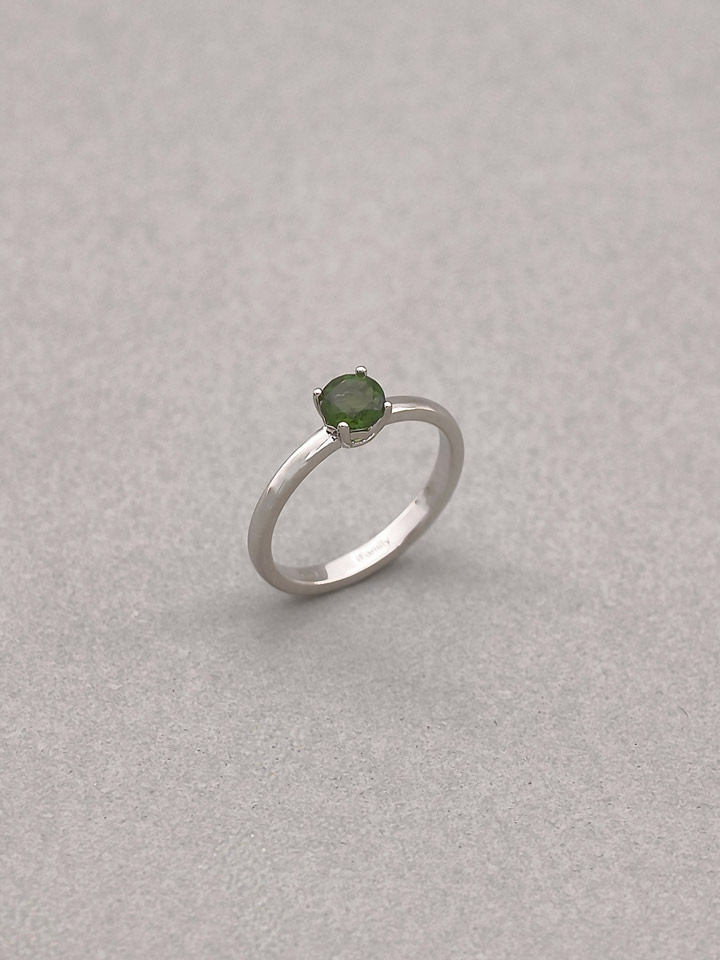 Anillo Solitario Turmalina Verde Natural Redonda 5 mm 4 Garras Plata 925