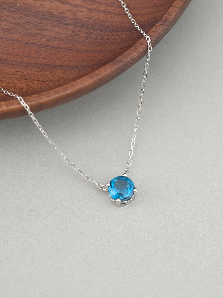 Natural London Blue Topaz 4-Prong Solitaire Pendant Necklace S925