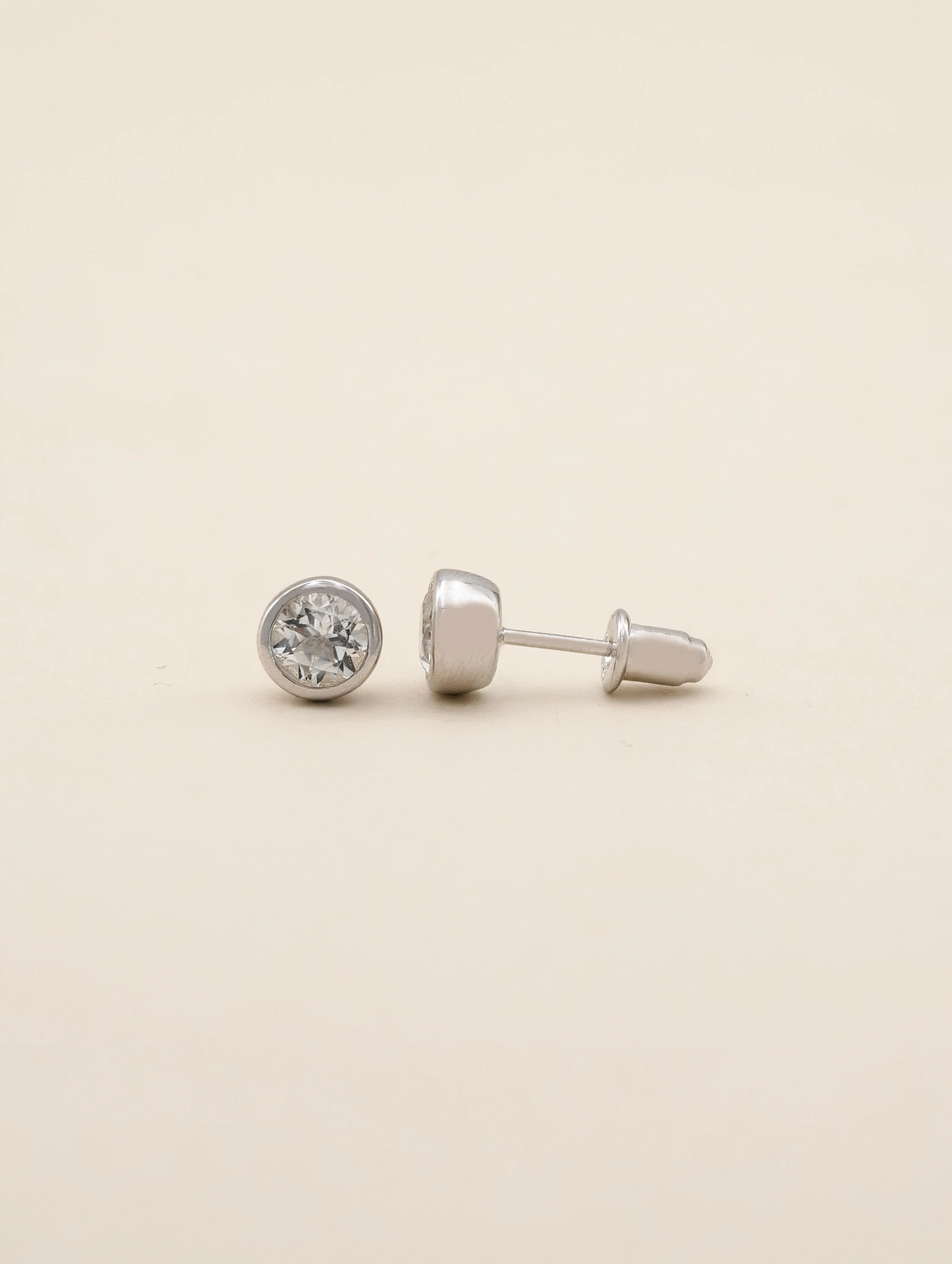 Pendientes Solitario Topacio Blanco Natural Engaste Bisel Plata 925
