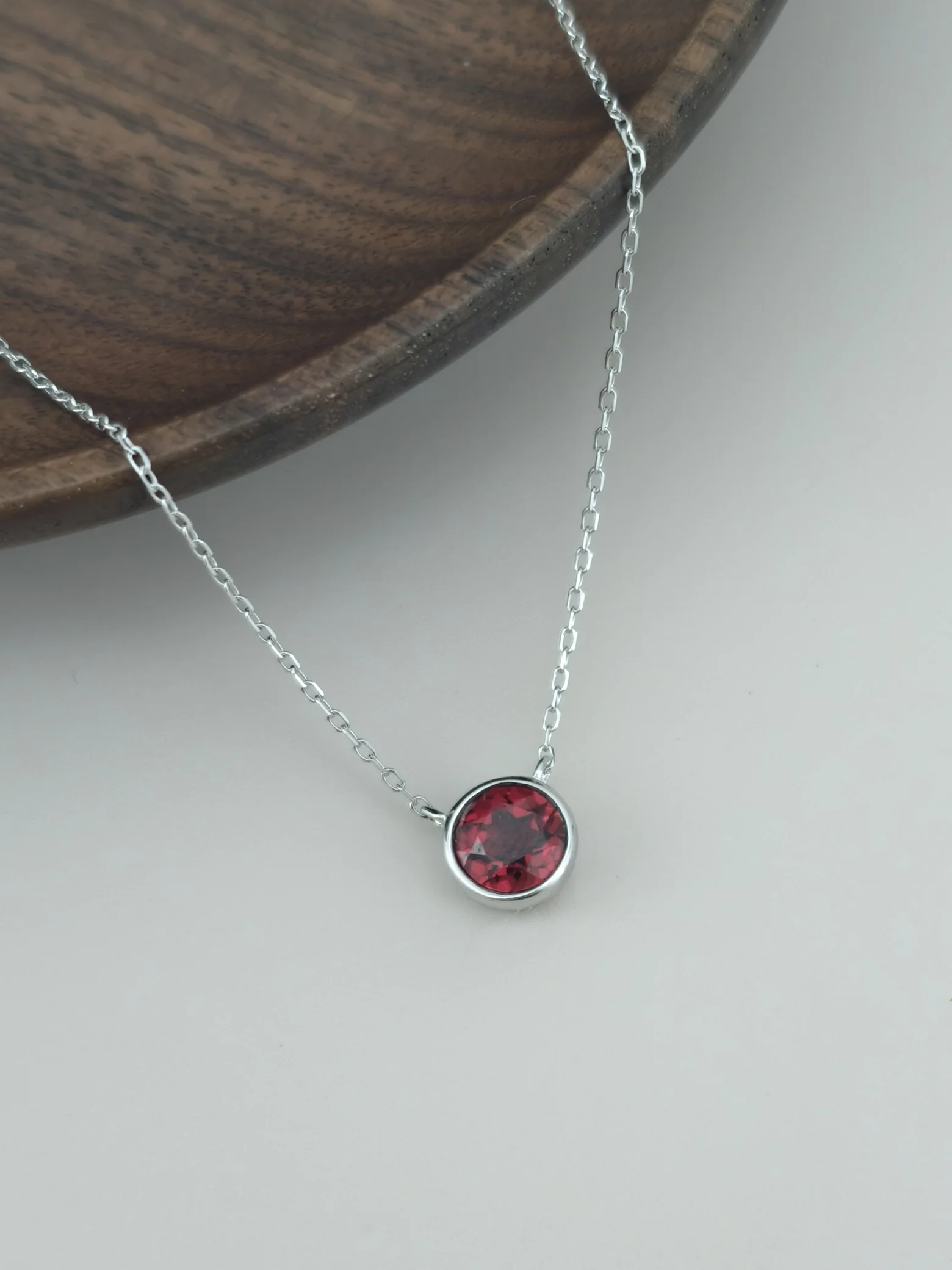 Natural Pyrope Garnet Bezel Solitaire Pendant Necklace S925