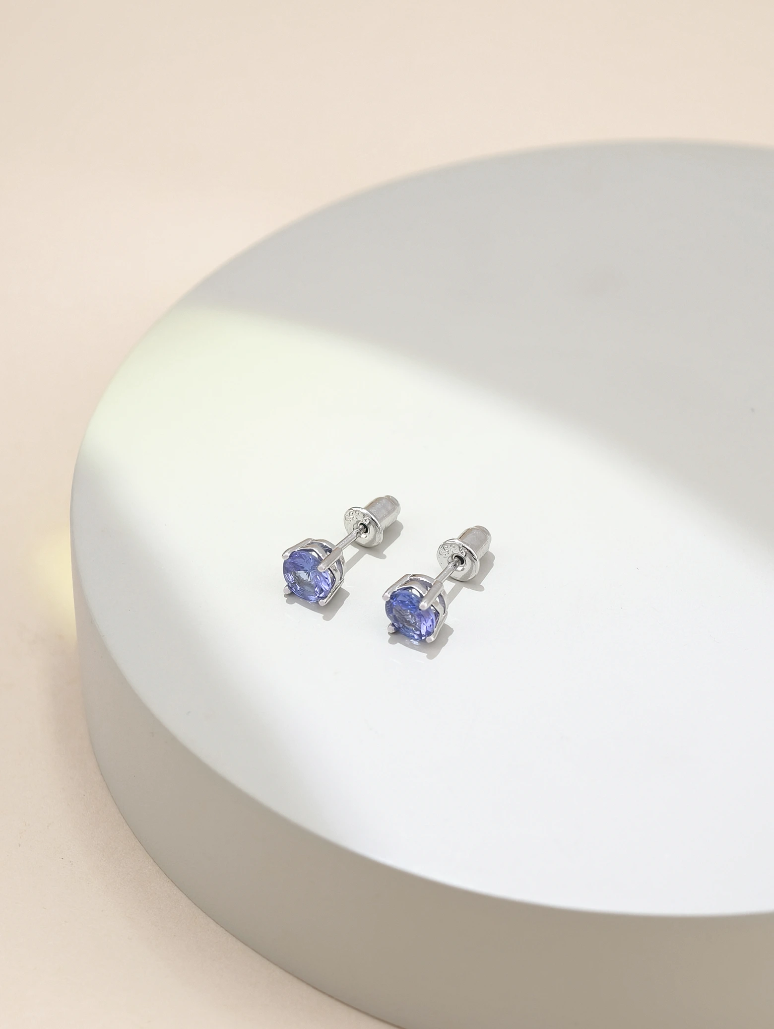 Natural Tanzanite 4-Prong Solitaire S925 Stud Earrings