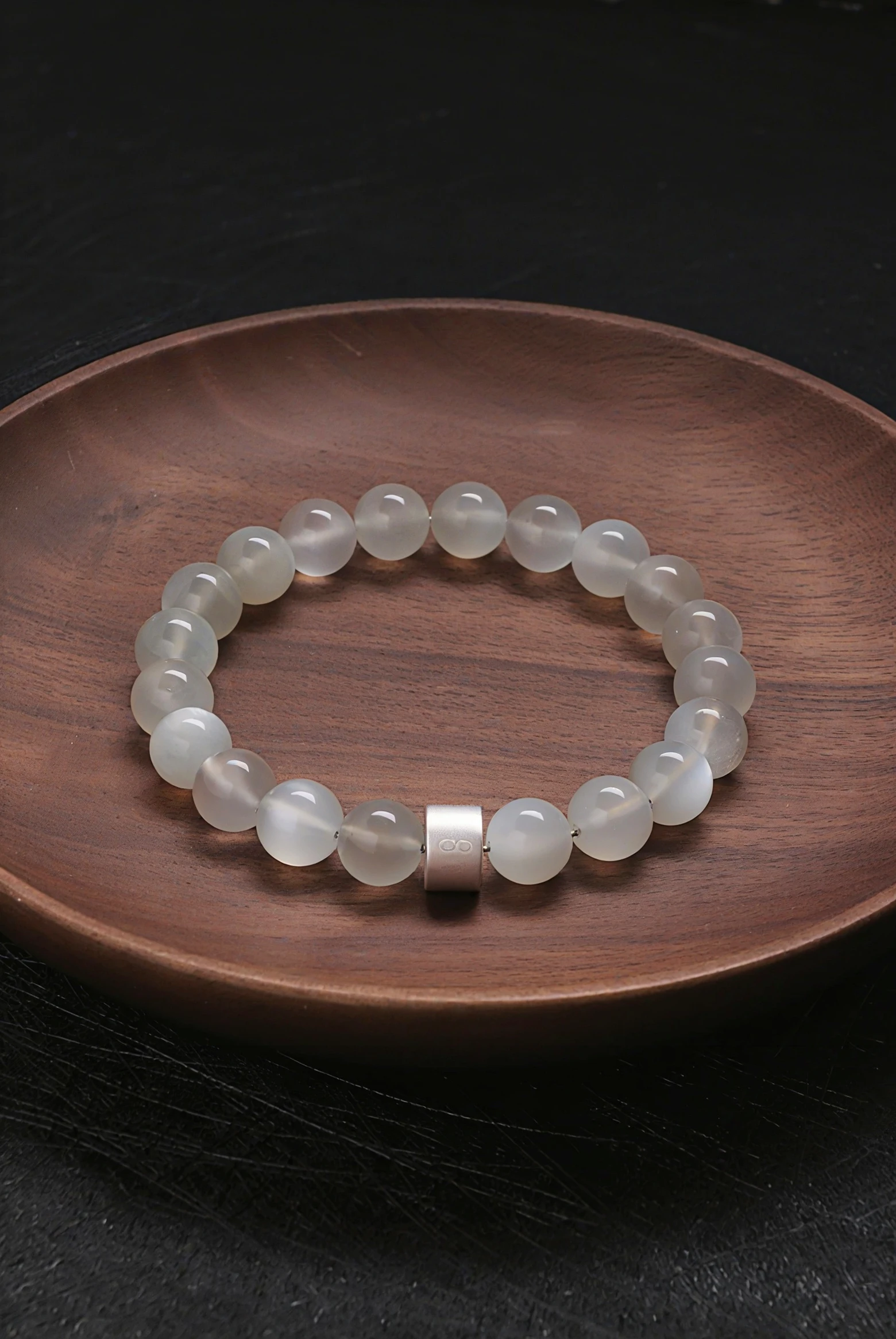 Pulsera de Piedra Luna Arcoíris con Destello Blanco y Tubos de Plata 925
