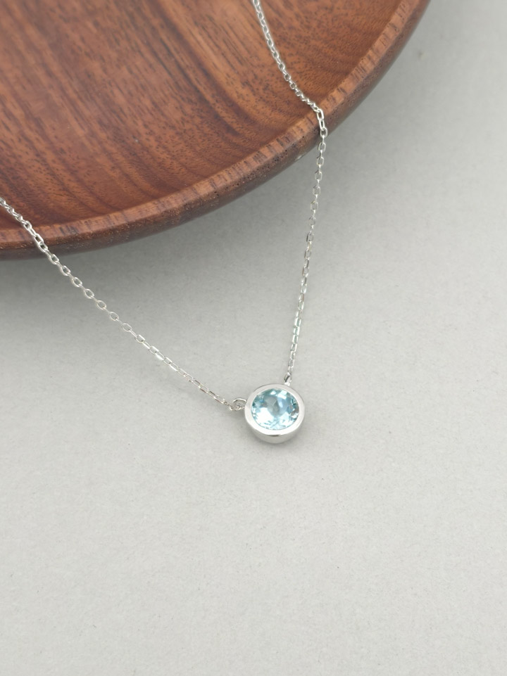 Natural Aquamarine Bezel Solitaire Pendant Necklace S925