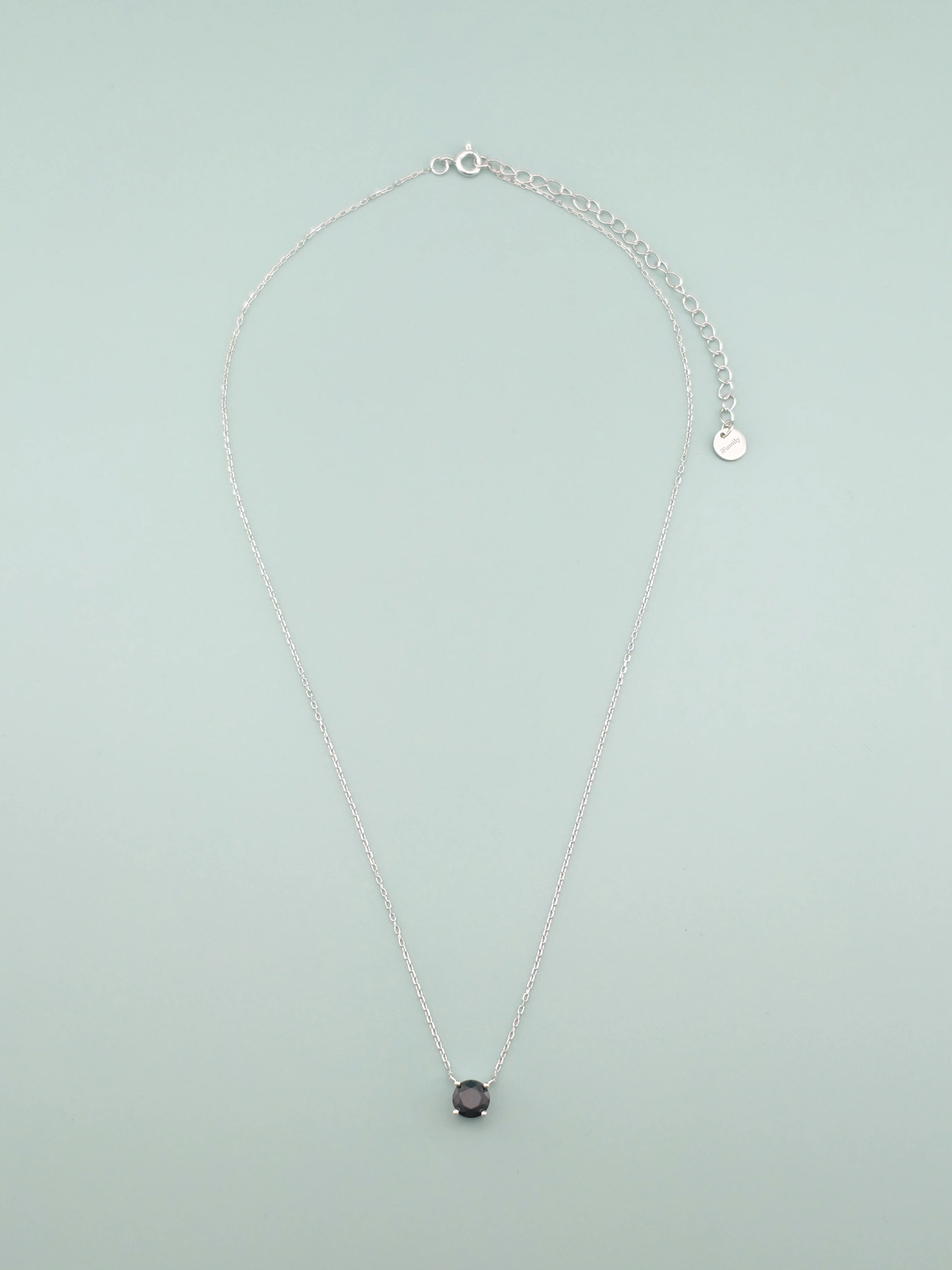 Collier Pendentif Solitaire Spinelle Noire Naturelle 4 Griffes Argent 925