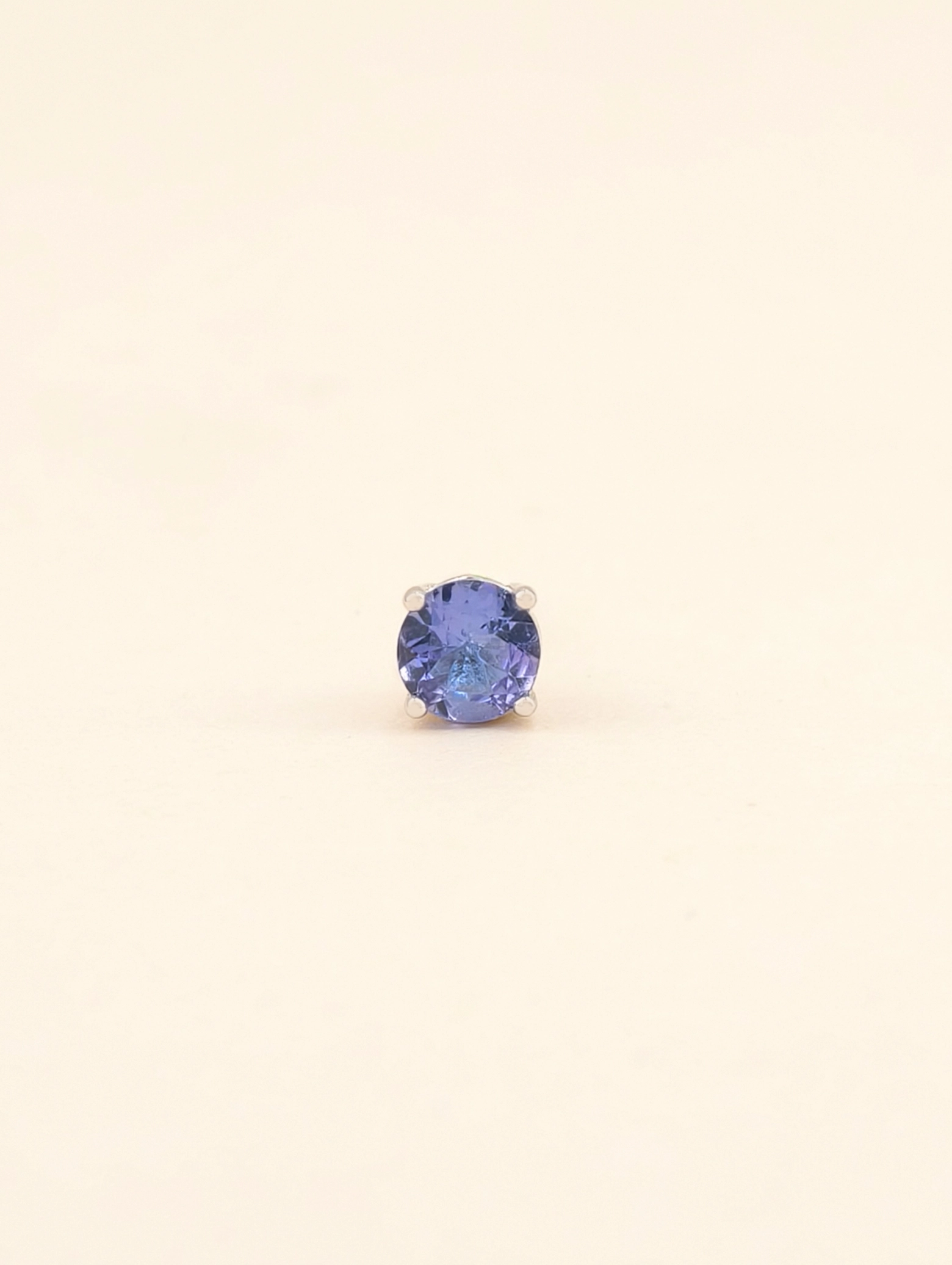 Natural Tanzanite 4-Prong Solitaire S925 Stud Earrings