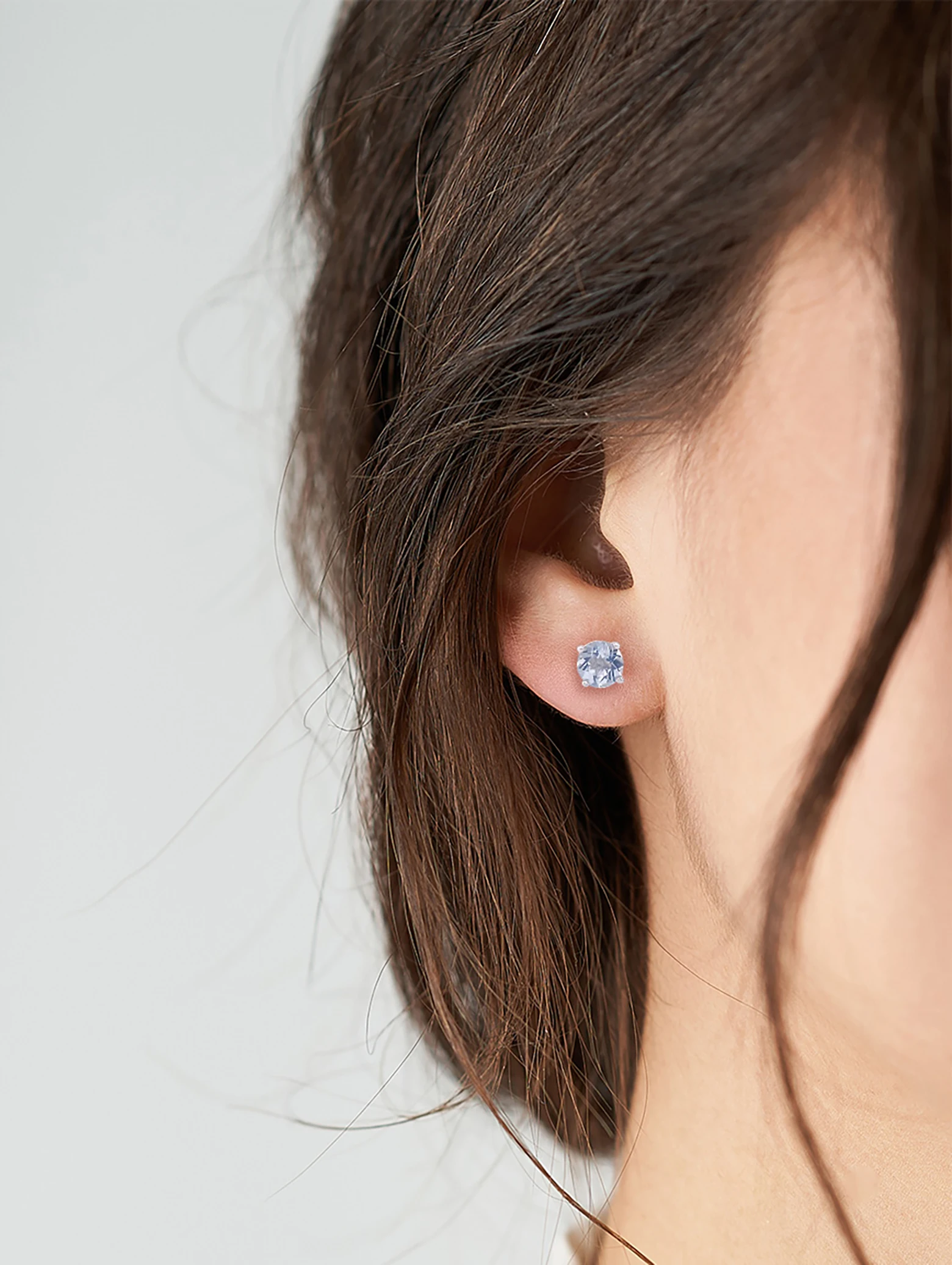 Natural Aquamarine 4-Prong Solitaire S925 Stud Earrings