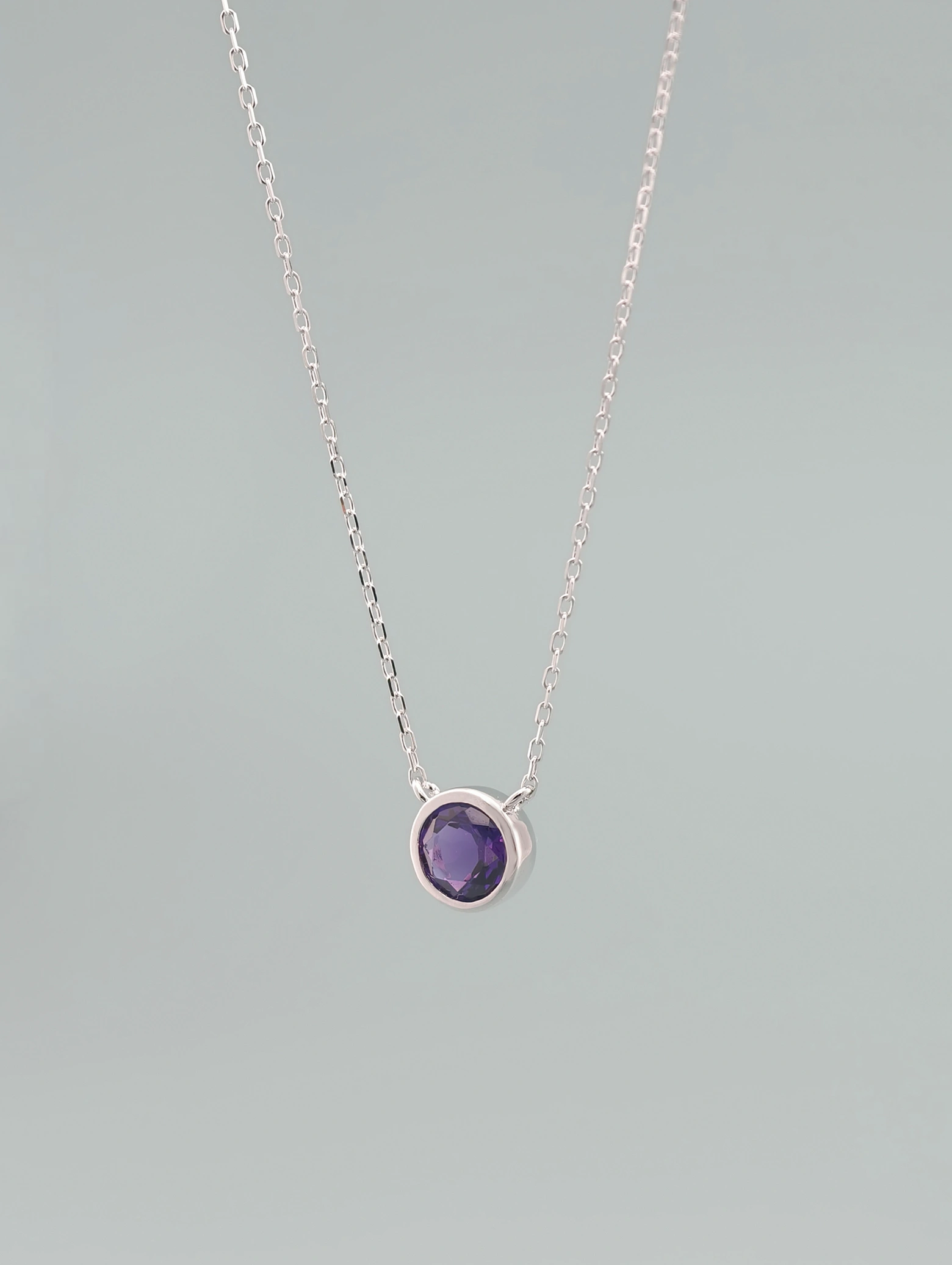 Collier Pendentif Solitaire Améthyste Naturelle Sertissage Clos Argent 925