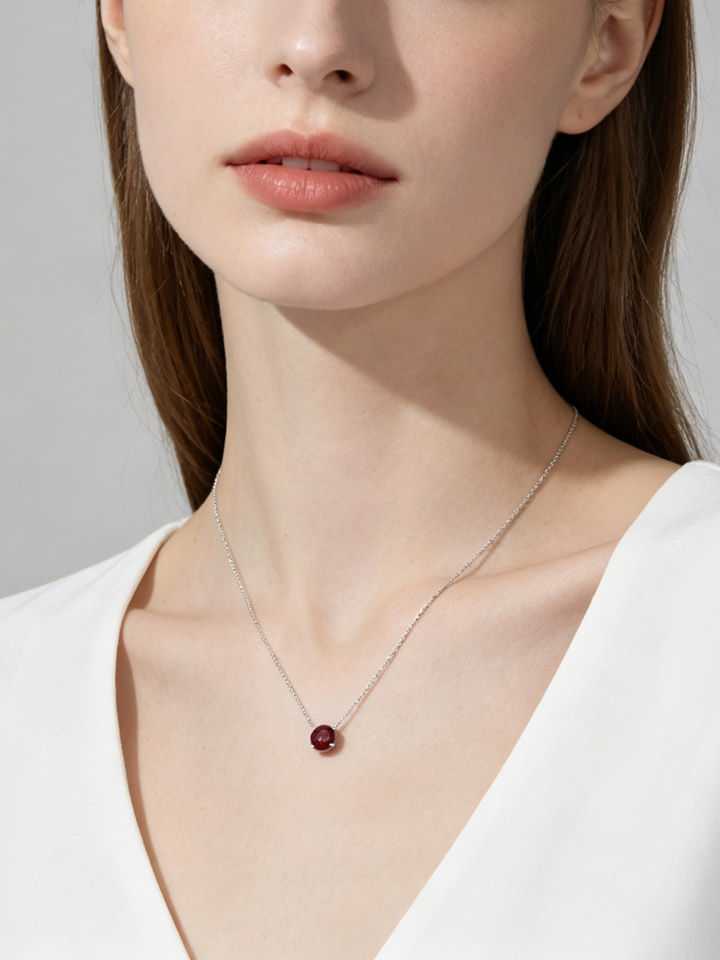 Natural Garnet 4-Prong Solitaire Pendant Necklace S925