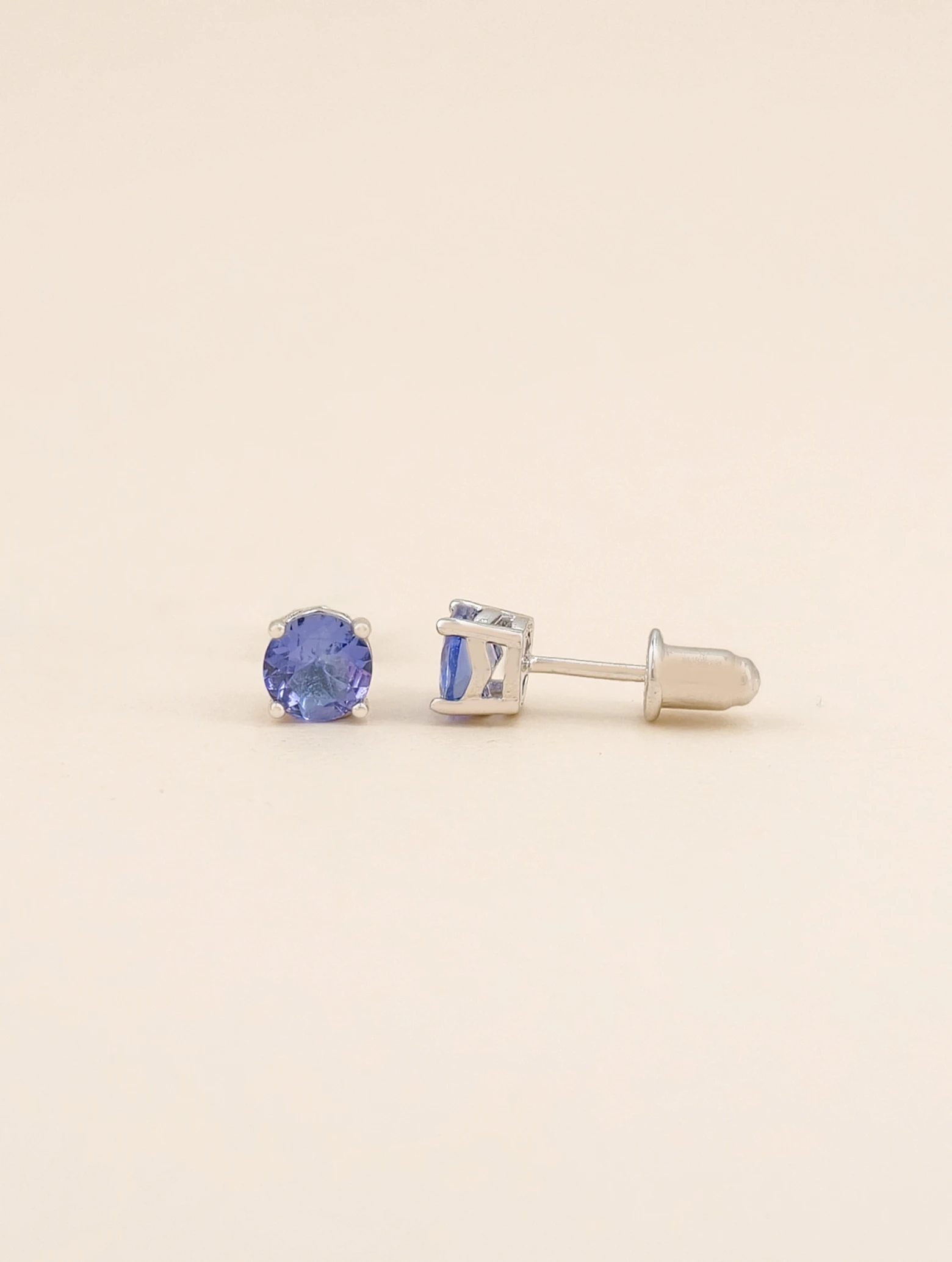 Natural Tanzanite 4-Prong Solitaire S925 Stud Earrings